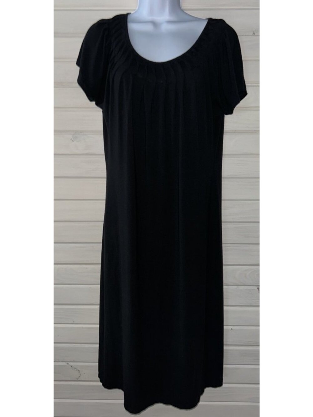 Talbots Sz SMALL Black Jersey Knit Dress S/S Pullover Pintucked Scoop Neck EUC